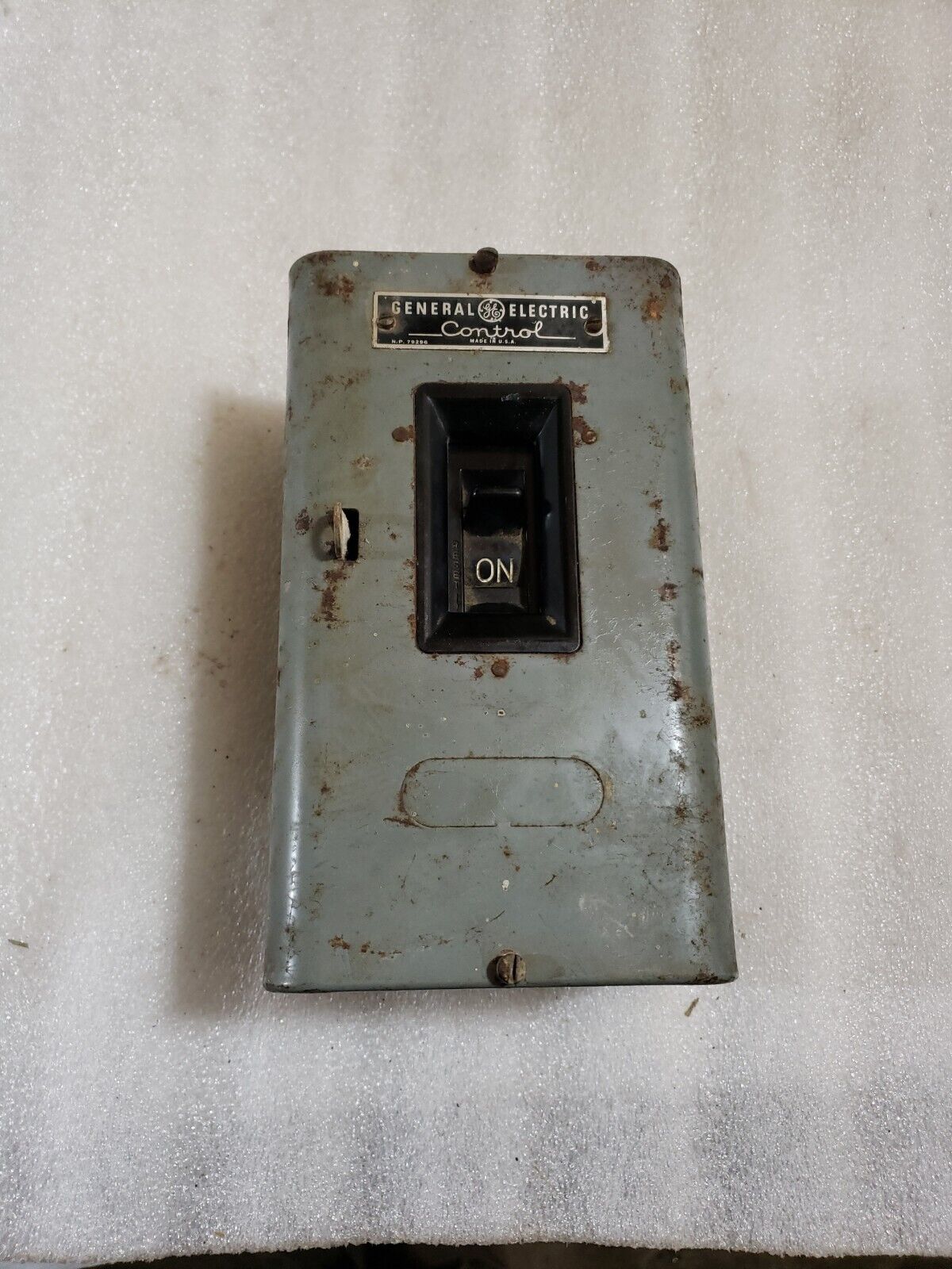 Switch On-OFF General Electric G/E GE  Motor Control Vintage industrial tool