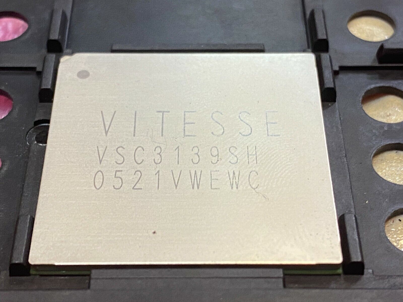 1 PCS   VSC3139SH   Vitesse Semiconductor