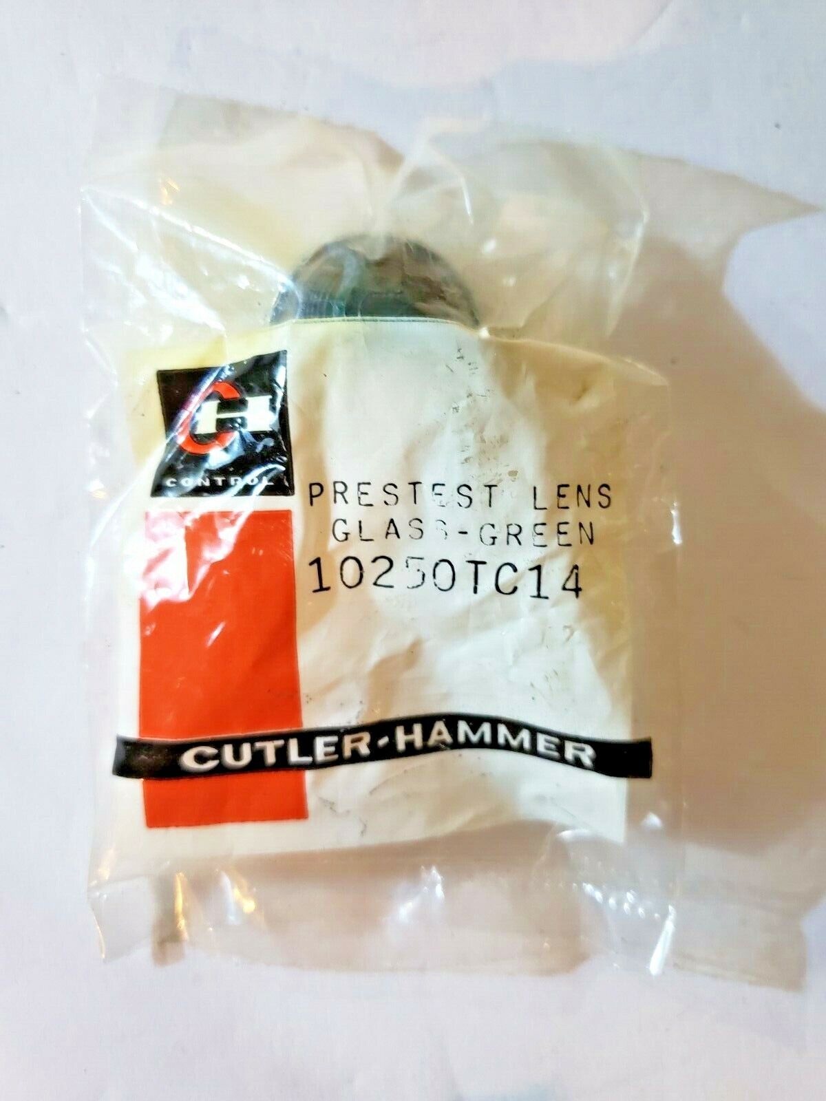 5 QTY Cutler Hammer 10250TC14 Prestest Lens, Glass, Green