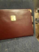 HOZEL Vintage leather lockable legal binder. Color burgundy with brass accents picture