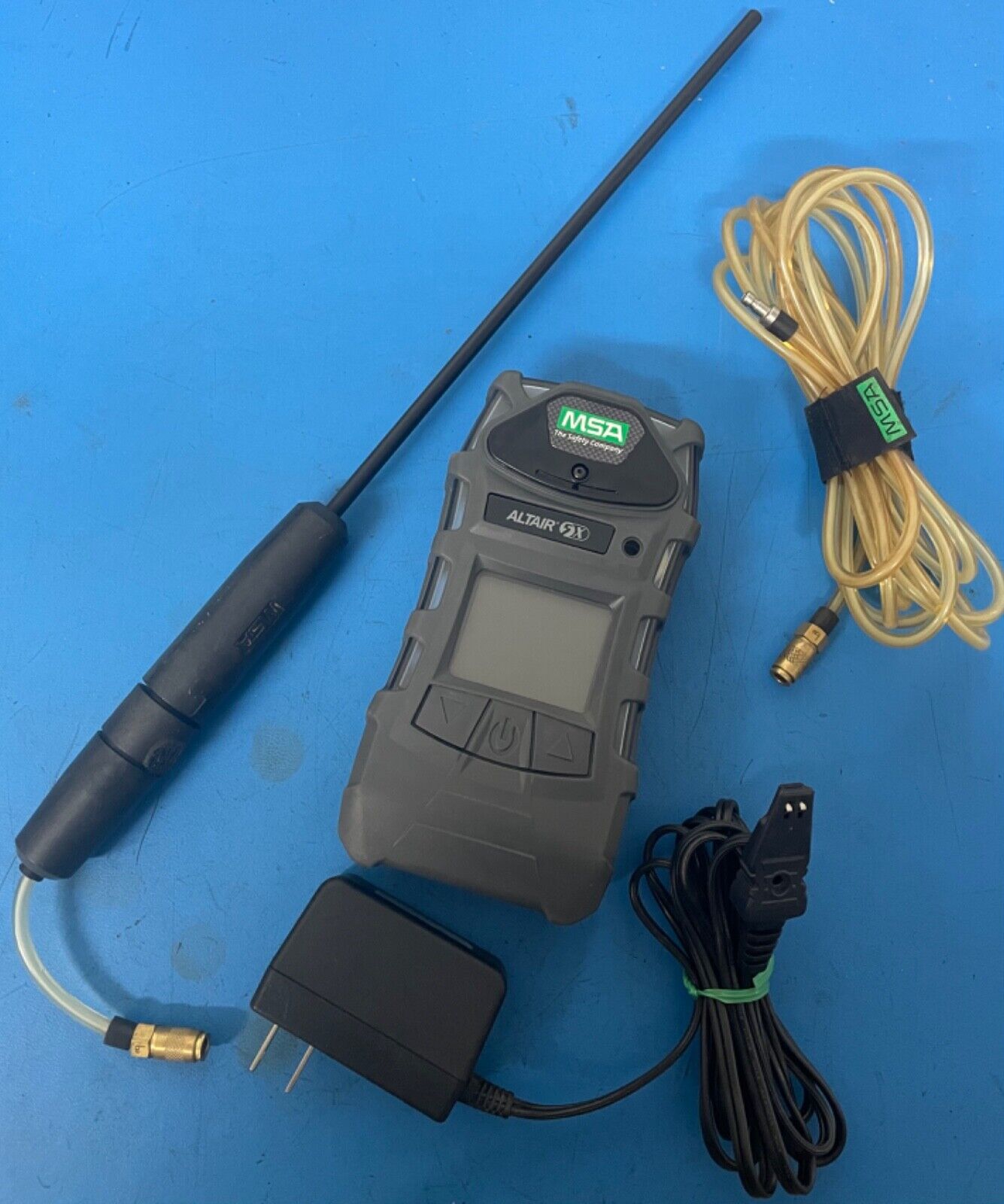 MSA Altair 5X Gas Detector LEL O2 CO H2S Color Display, Charger, Probe & Hose