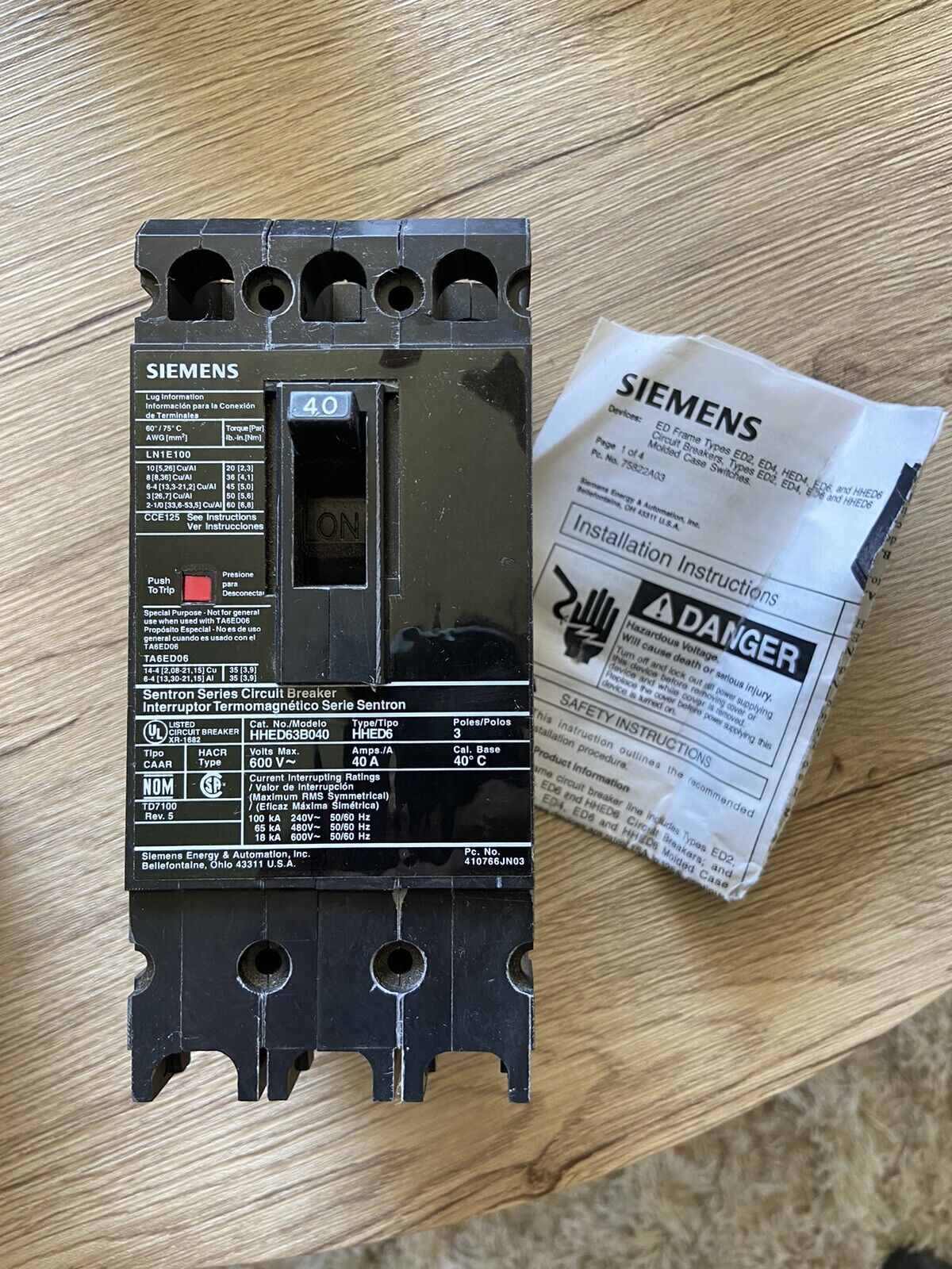 Siemens HHED63B040 40A Sentron Circuit Breaker Type HHED6 600V 3 Pole ITE 40 Amp