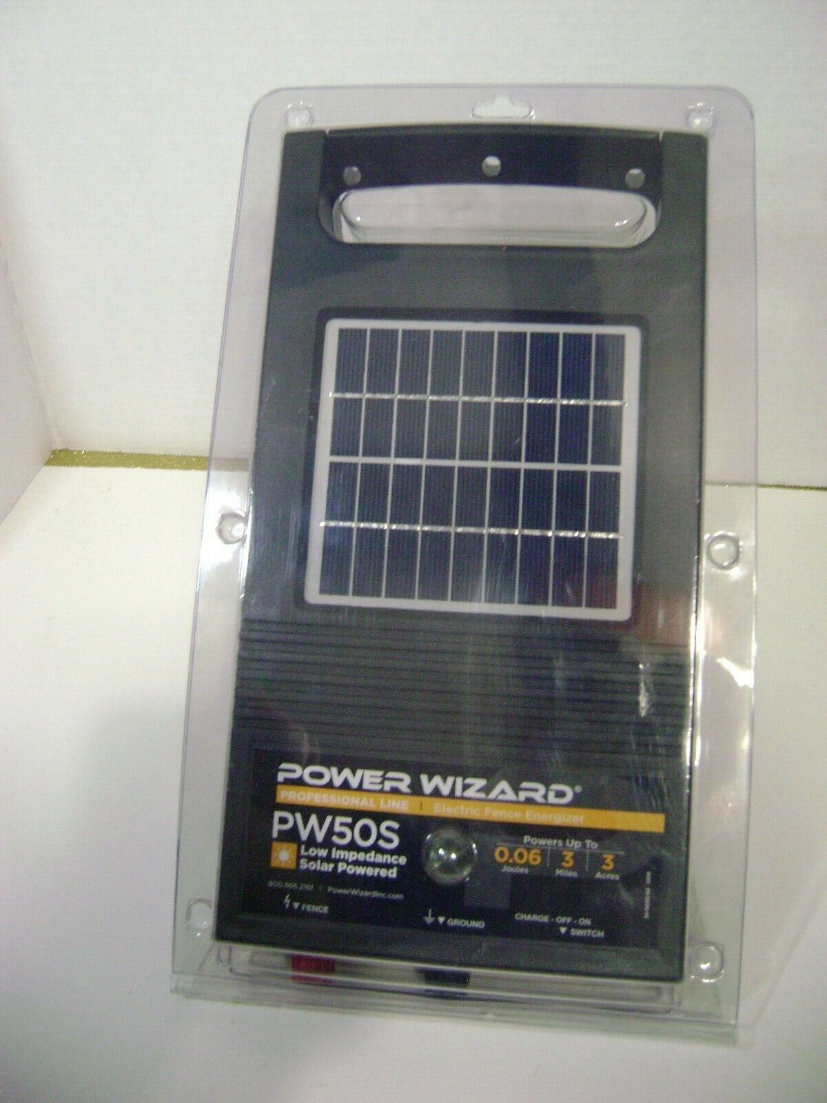 Power Wizard PW50S .06 Joule - Solar Low Impedance Fence Energizer -3 Acres