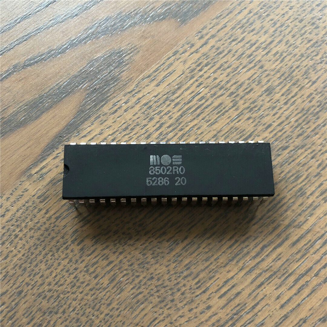 Vintage MOS 8502 8502R0 Commodore C64 very rare good condition x 1pc