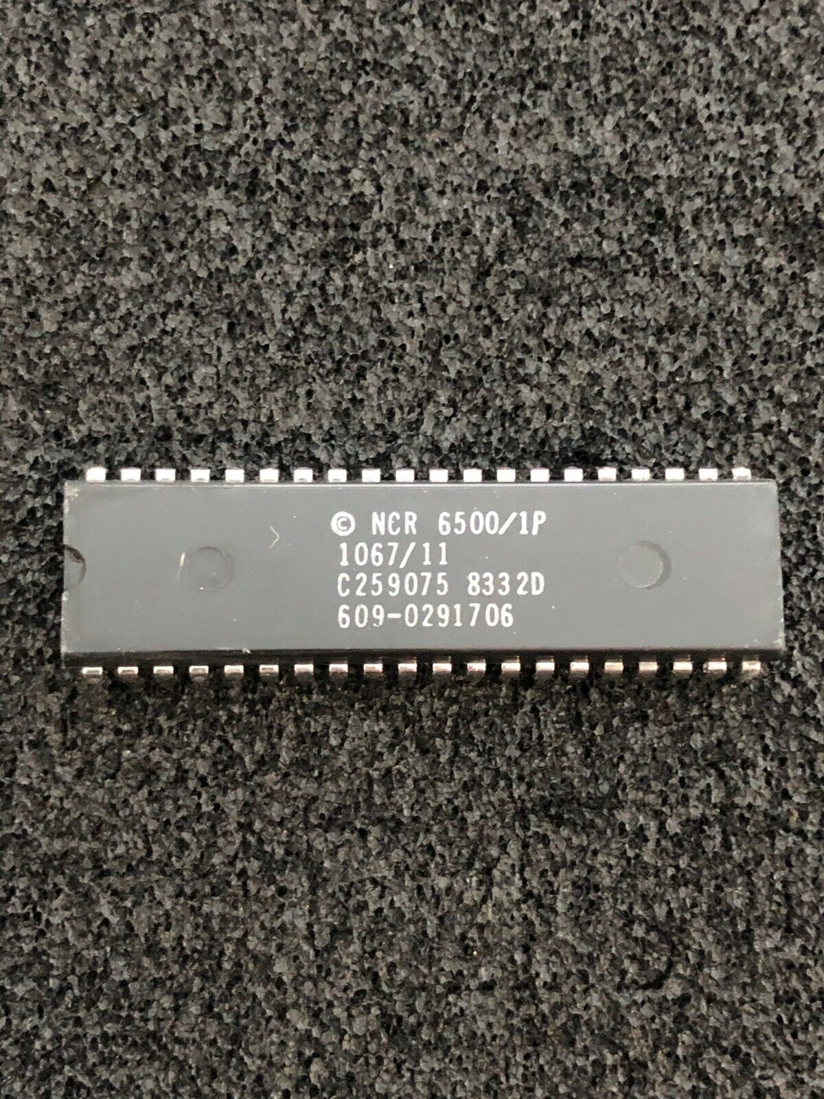 6500/1 A 6502 VARIENT CPU COMMODORE USE IN AMIGA KB & 1520 PLOTTER NMOS NCR NOS