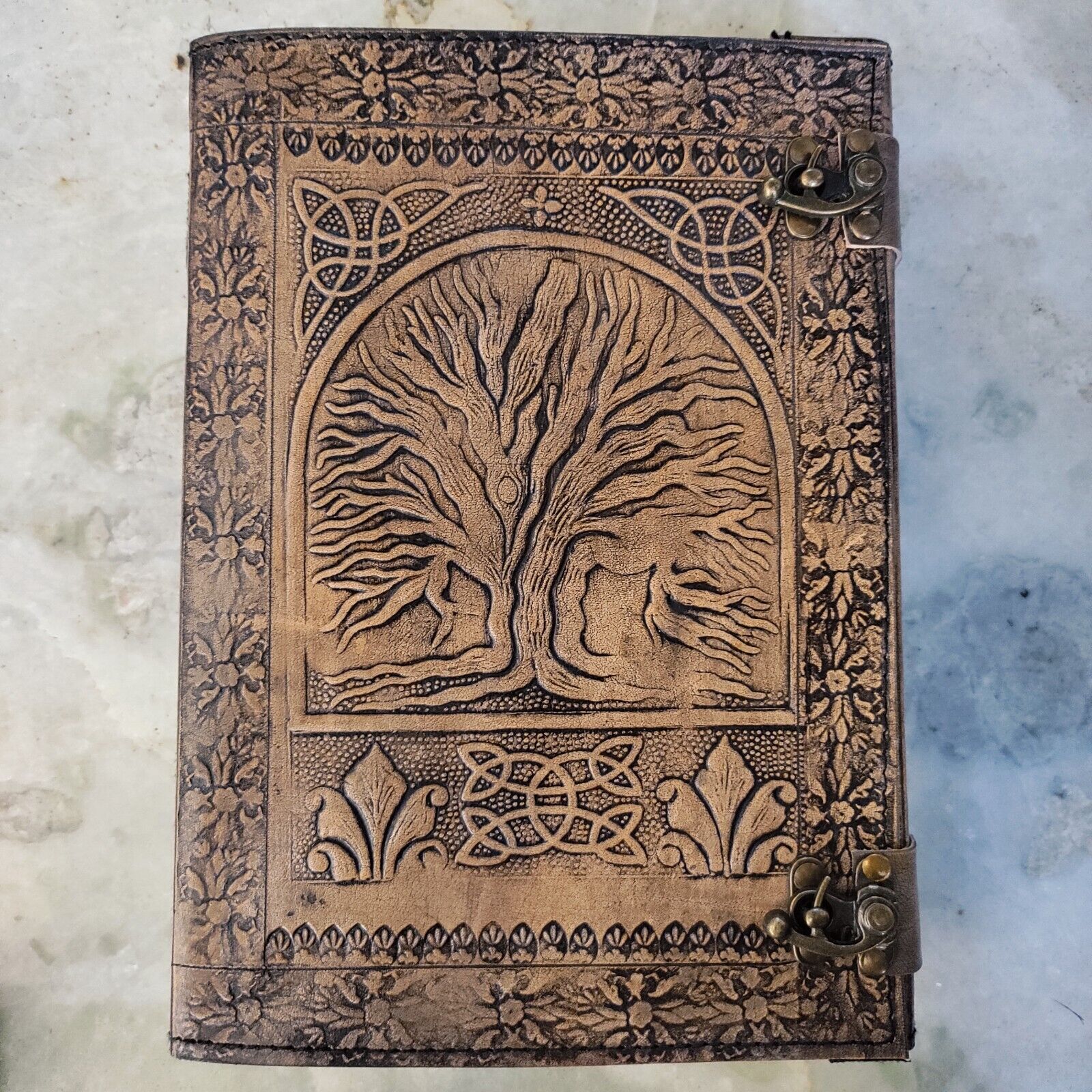 New Handmade 600 Pages Large Tree Of Life Leather Journal, Diary, Rustic Book