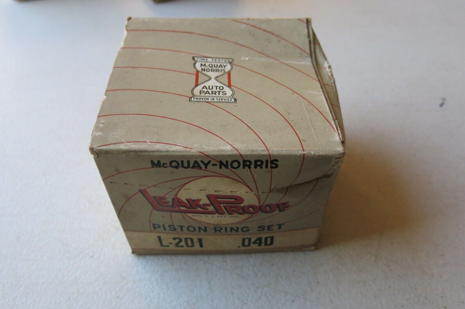Vintage McQuay Norris L-201 .040 Leak Proof Piston Ring Set for Ford \'32-\'42 V8