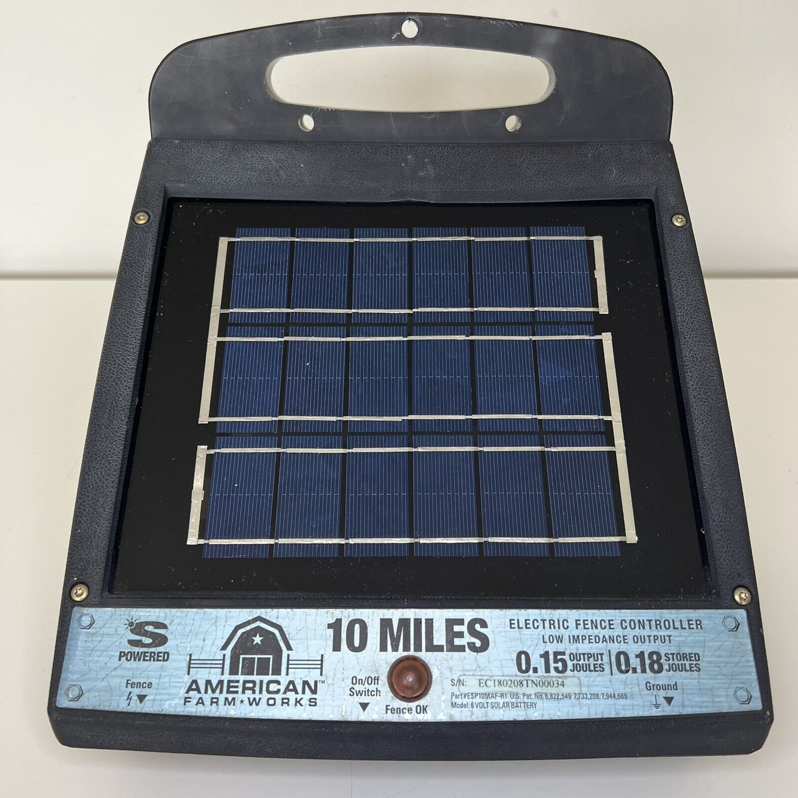 American Farm Works 10 Miles Solar Electric Fence Controller Battery Operated
