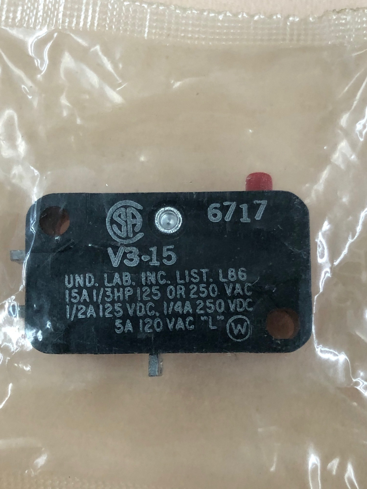 Vintage Micro Switch 67 Date code V3-15 FReeport Illinois collectors item 