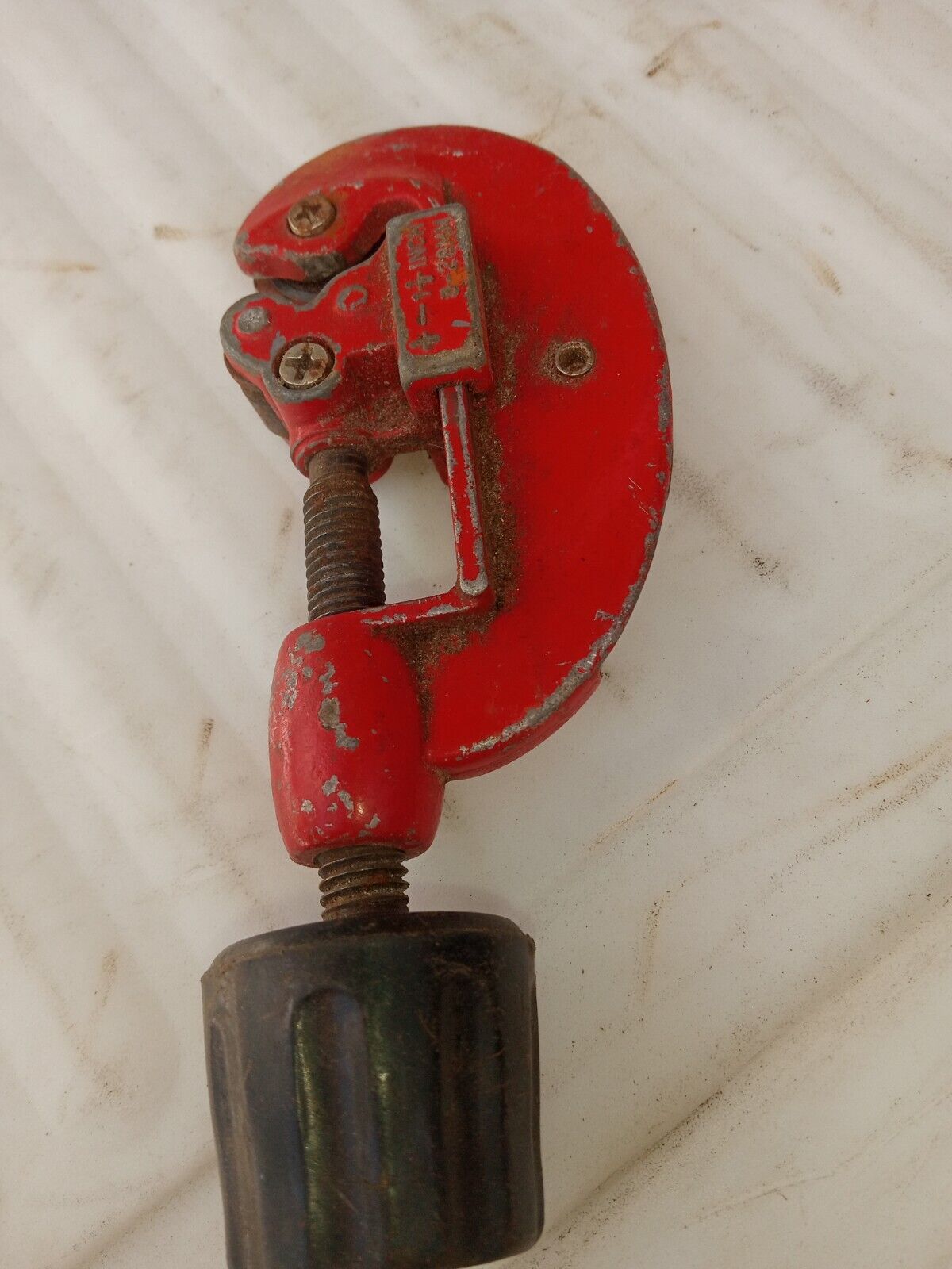vintage pipe and tubing cutter