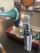 vintage welch allyn otoscope ophthalmoscope set picture