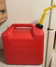Vintage CHILTON 5 Gallon Gas Can Rear Vented Red Poly Model P500 Nice Look picture