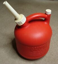 Vintage EAGLE PG-1  1-1/4 gal gas can vented pre-ban USA pg1 1.25 gallon picture